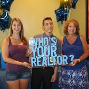 Real Estate Agent Dustin Cheatham with clients at their 2017 Appreciation Diner