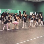 Primary Ballet 1 class