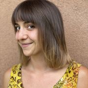 Short cut with subtle honey balayage