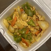 Curry Chicken small serving but bell pepper country.