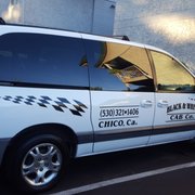 Fast and clean nonsmoking cabs.