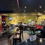 Bar, dining area and sushi bar~
