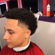 My mans Nazeo never disappoints. He keeps me fresh 7 days a week ! Can't go wrong at forever fades I'm tellin yah! I