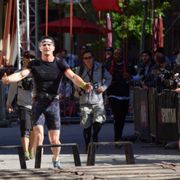 Owner Ev Durán chases champion Cody Moat at the 2017 Spartan World Championships in Lake Tahoe.