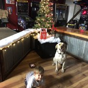Well behaved pets welcome!
