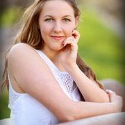 Call Avalon for Senior Portraits, 530-891-3442.