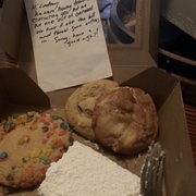 Lemon bar, fruity pebble cookie, s'more cookie and snickerdoodle. My husband also got the chocolate caramel shake and said it was excellent!