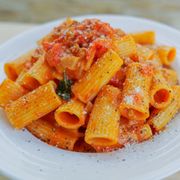 Rigatoni in Marinara Sauce