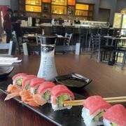 Tuna lover's roll
